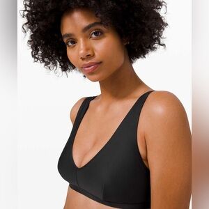 Lululemon Waterside V Swim Top Black C/D Cup NWT Supportive Bikini Top